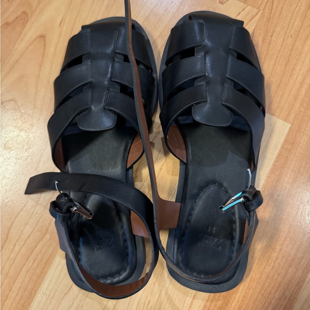 Zara Fishermen’s Black Kid’s Sandals